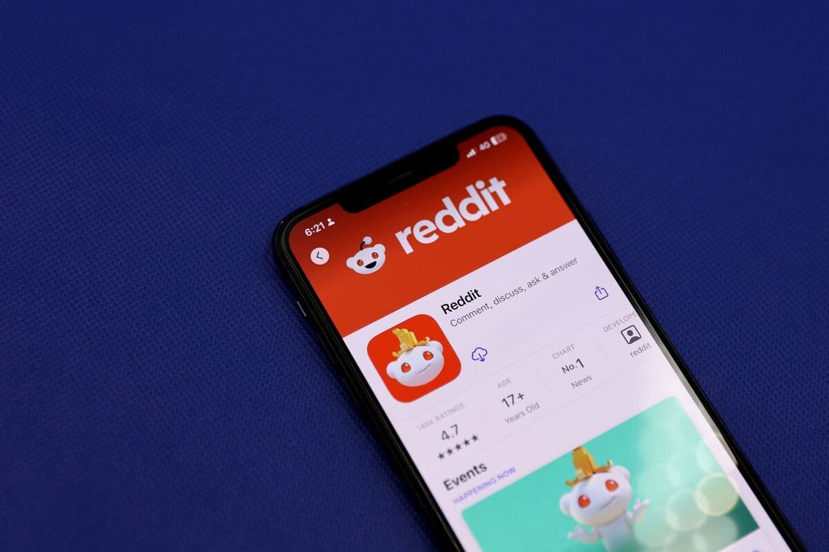 Reddit усиливает борьбу со скрытым AI-маркетингом