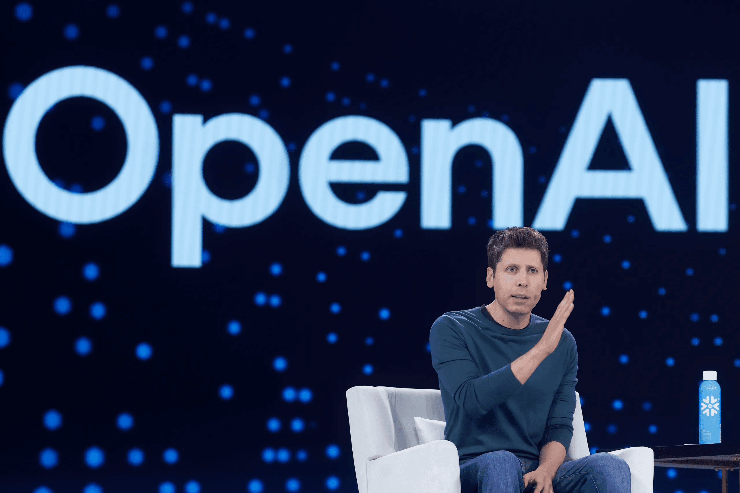 WSJ: OpenAI изучает возможность радикально снизить цены на токены на фоне конкуренции с Anthropic