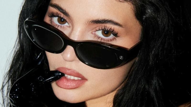 Линейка M**a Glasses с ИИ представлена по цене от $299
