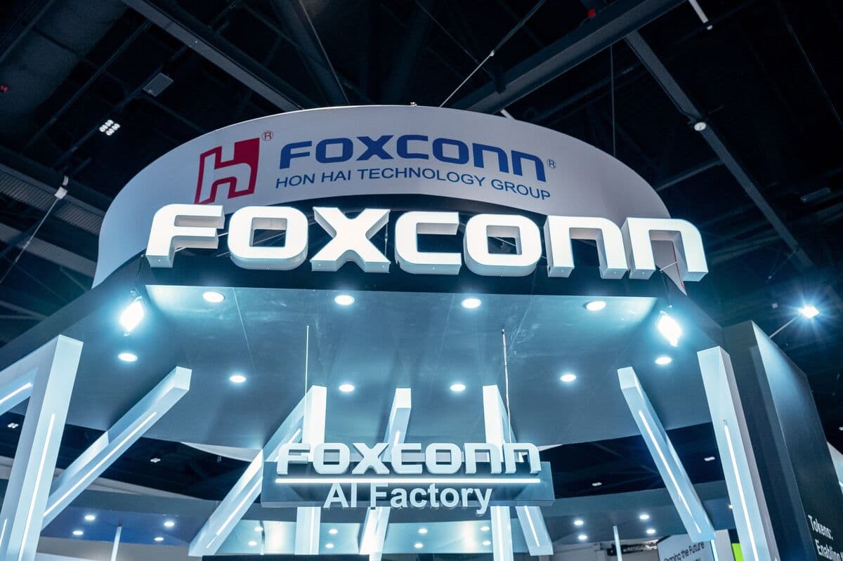Hon Hai сообщила о росте квартальных продаж выше ожиданий