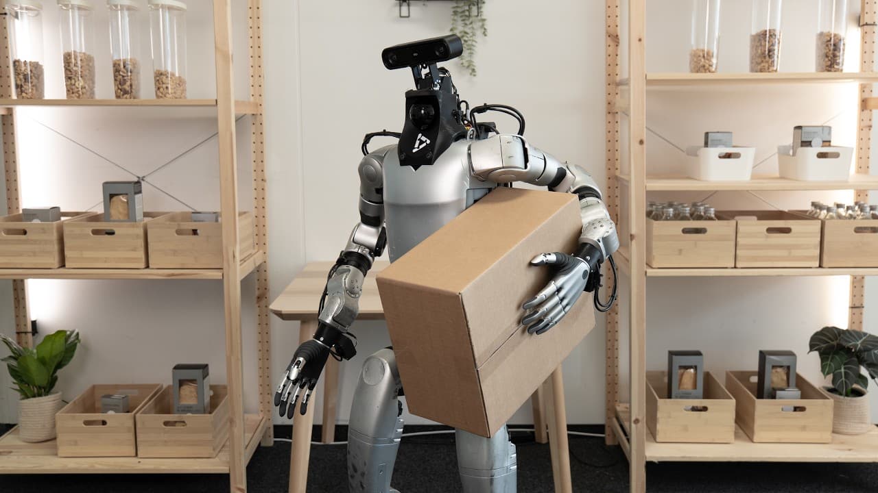 Flexion Robotics показала платформу Reflect v1.0 для автономных задач гуманоидных роботов