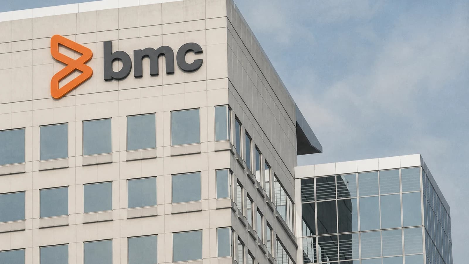вывеска BMC Software у офиса компании