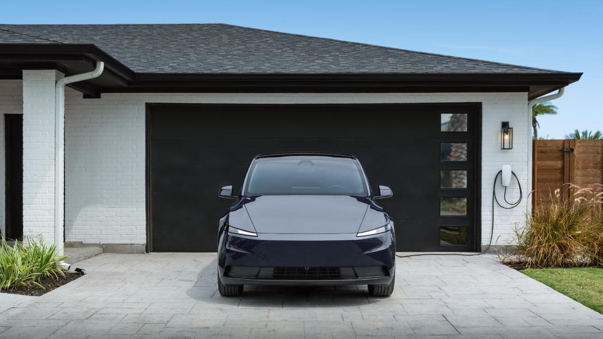 Tesla планирует добавить в FSD функцию запоминания предпочтений при парковке