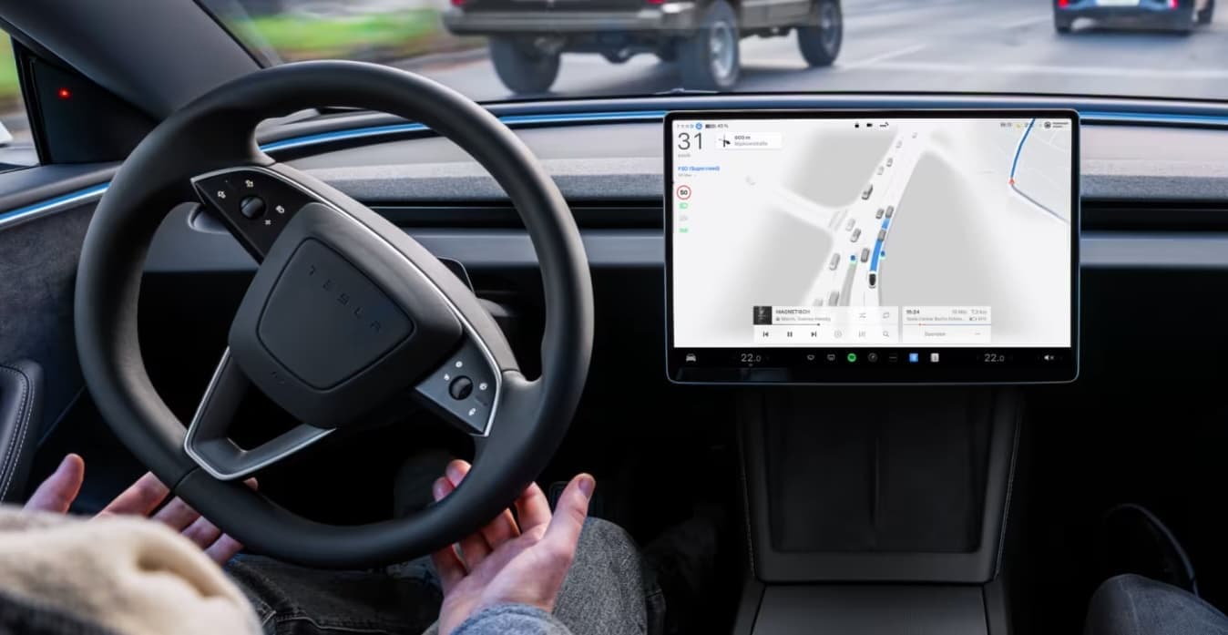Швеция выступила против одобрения системы FSD от Tesla из-за риска превышения скорости